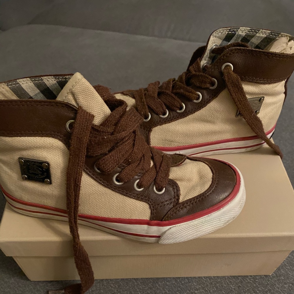 Burberry hightops - Picture 2 of 8